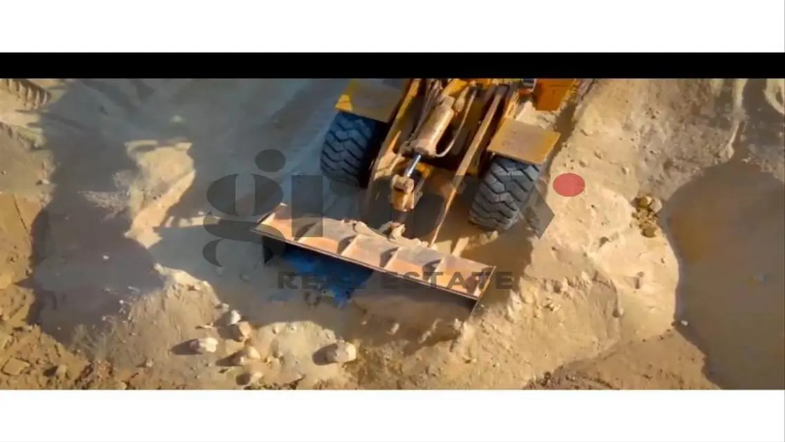 شقه للبيع بحي رجال الاعمال  ب اسيوط الجديده