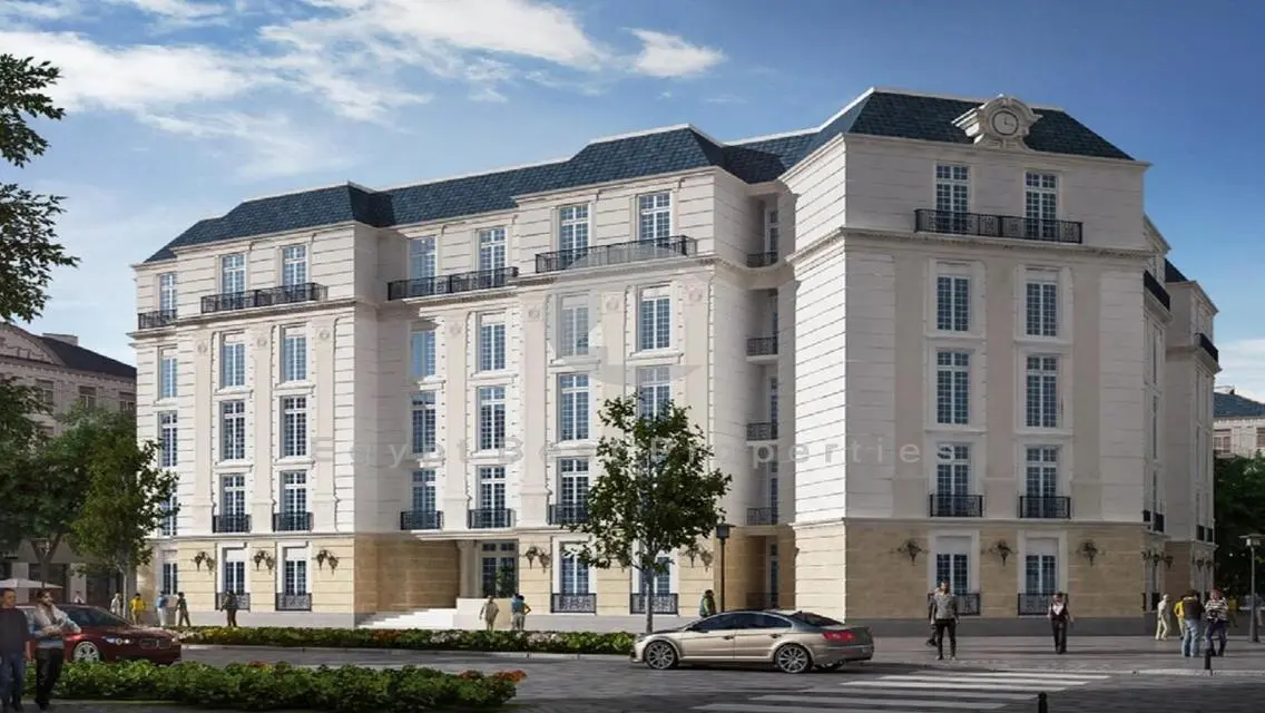 For sale finished apartment 3bed in latin district