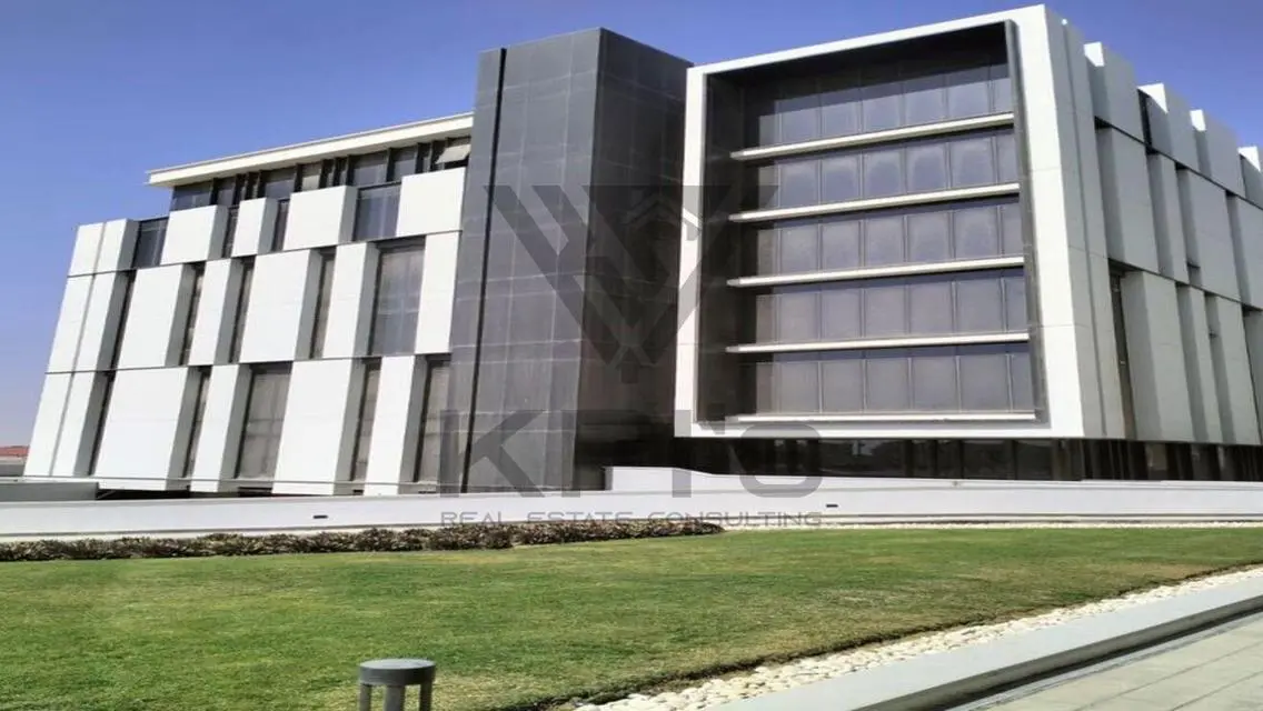 For Big Companies Office 398m on South 90St Direct