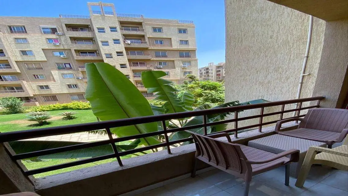 شقه للبيع بمدينتي مساحه 91 متر جاردن فيو