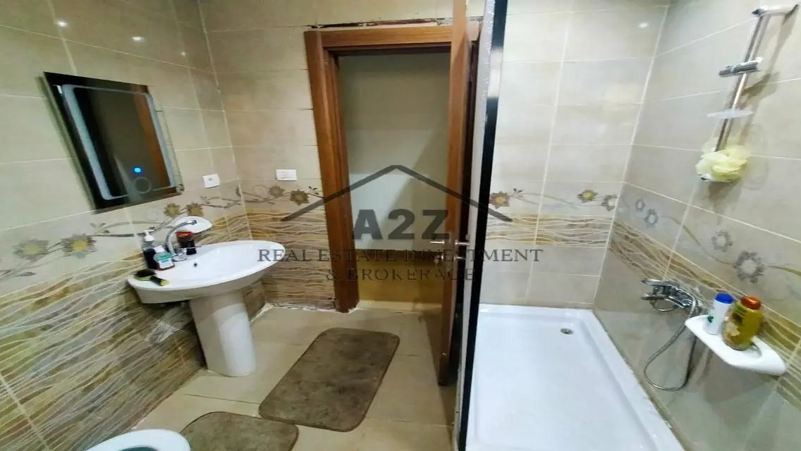 Spacious 160 sqm Apartment with Exceptional Amenities
