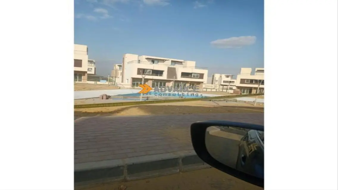 توين هاوس للبيع فى كمبوند اب فيل الشيخ زايد