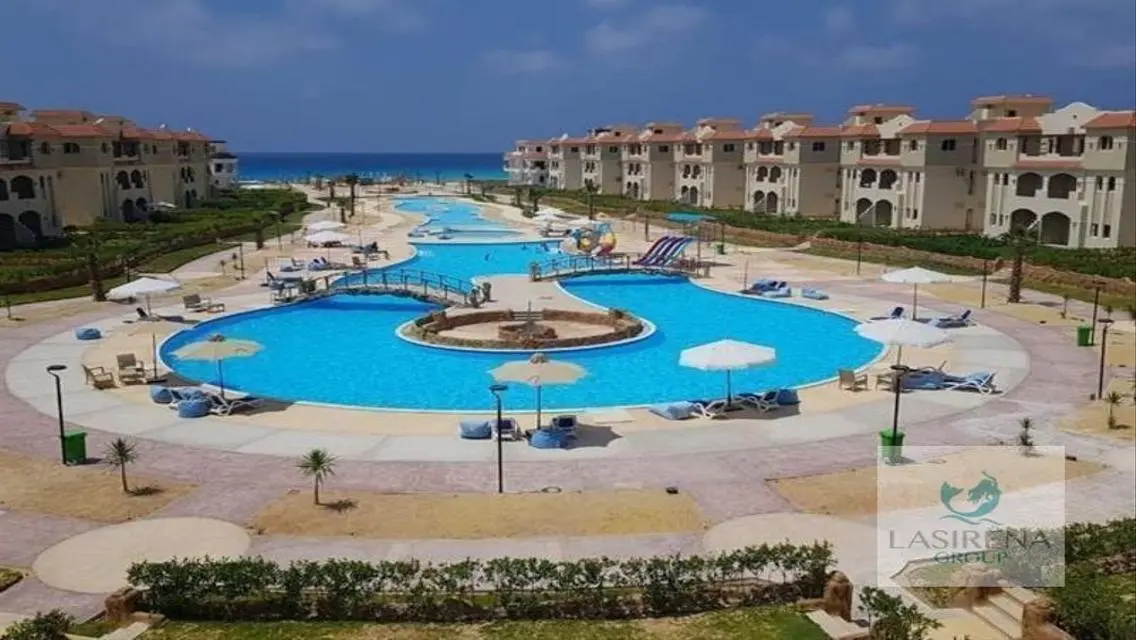 شاليه ارضي بالجاردن استلام فوري في اميز قري الساحل