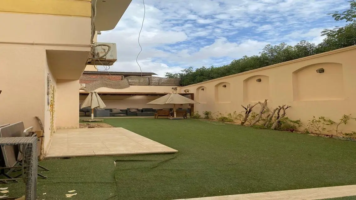 Luxury Apartment for Sale in Al-Mohager - EGP 10,400,000