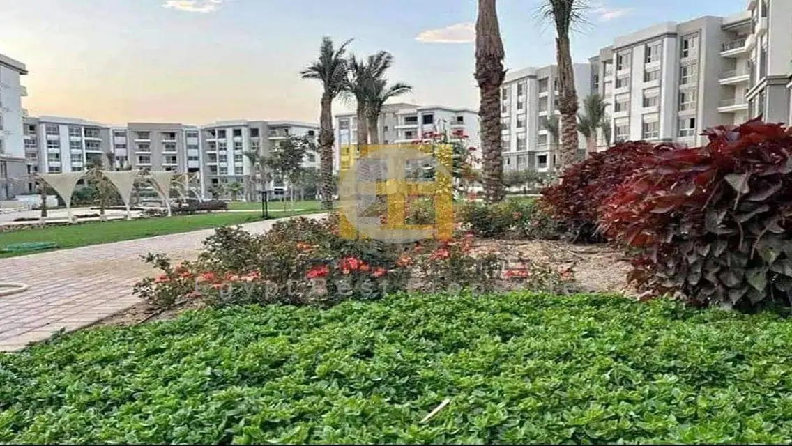 شقة جاهزة للسكن في هايد بارك 185 م