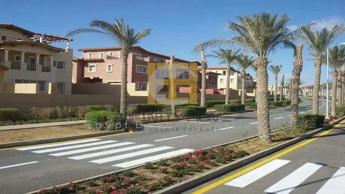 شقة جاهزة للسكن في هايد بارك 185 م