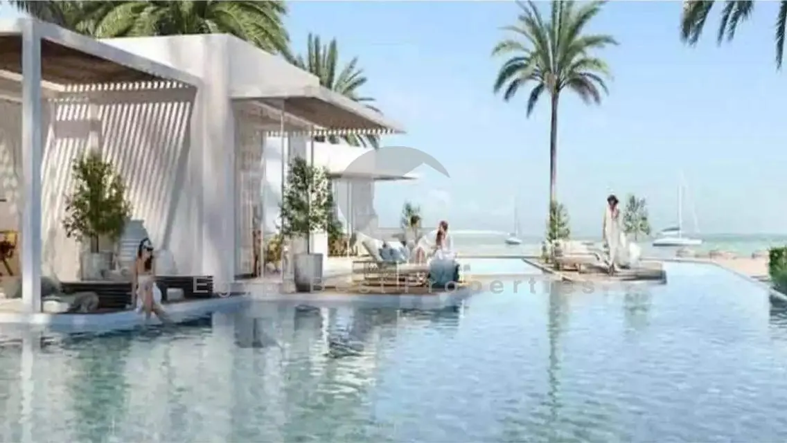 For Sale Chalet In Salt Seaview With 5%Dp Over 10y