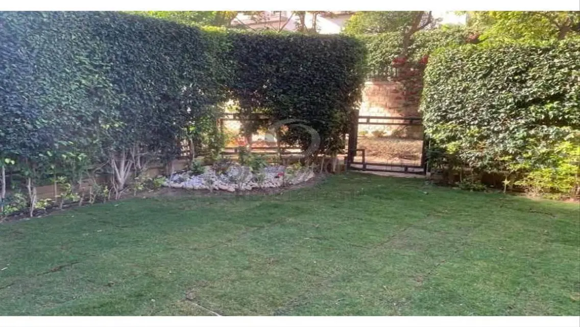 Ground floor apartment with garden for rent in Wes