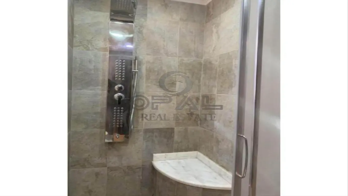 Ground floor apartment with garden for rent in Wes