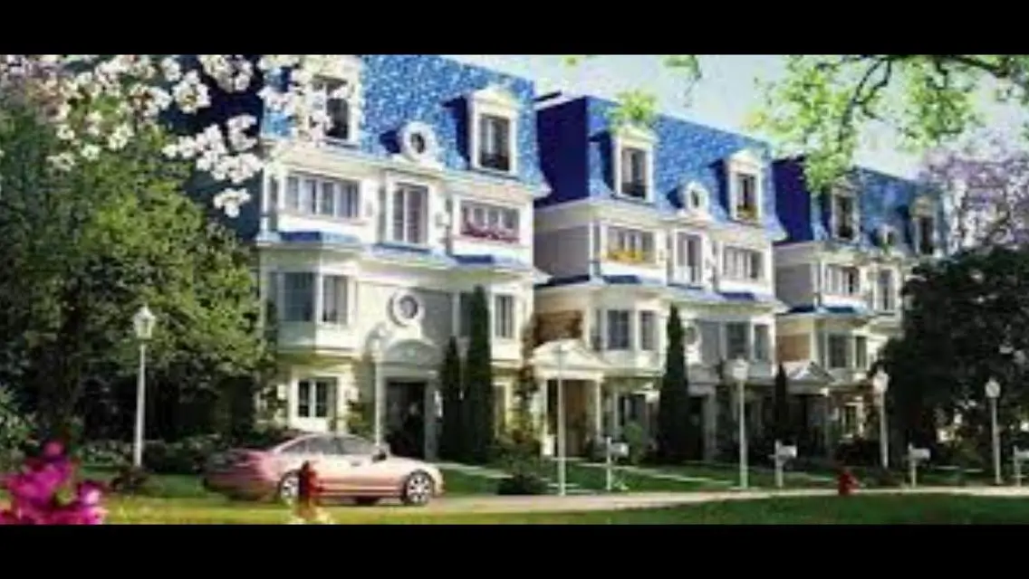 lvilla for sale in october park prime location