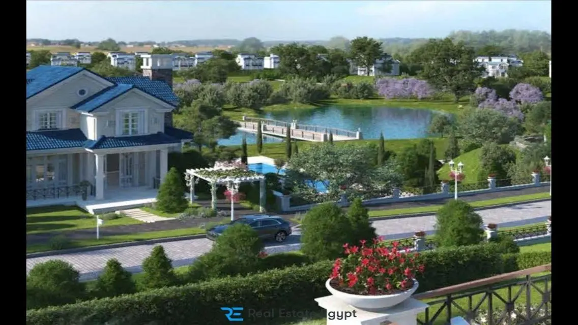 lvilla for sale in october park prime location