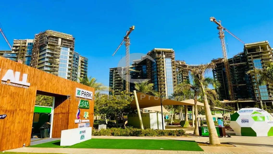 ready to move sky villa in zed towers over 6 year