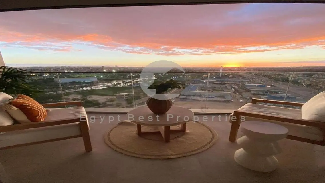 ready to move sky villa in zed towers over 6 year