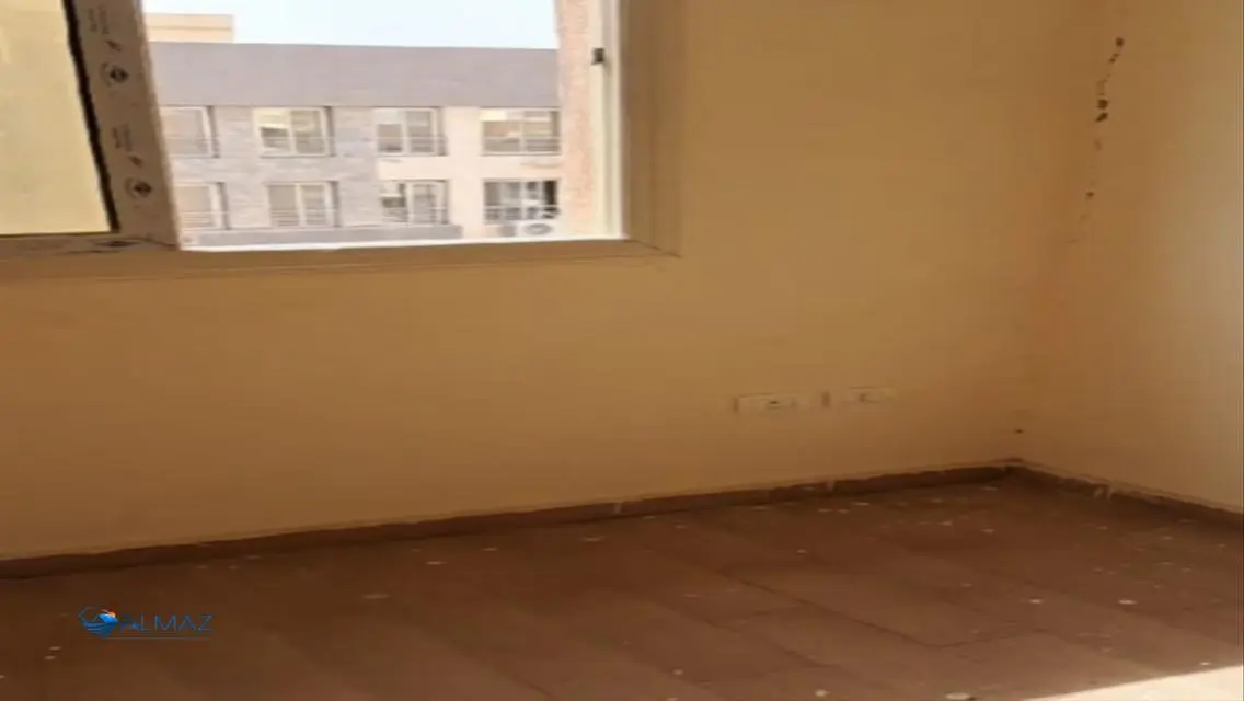 شقة سكنية راقية للبيع في منطقة س5131