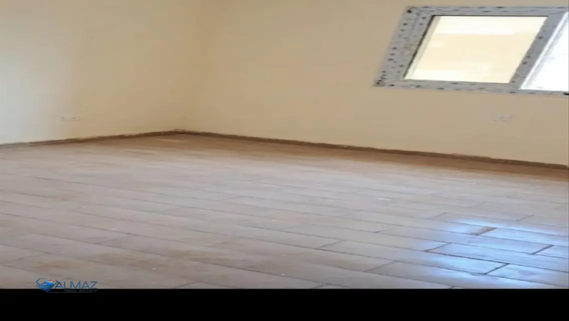 شقة سكنية راقية للبيع في منطقة س5131