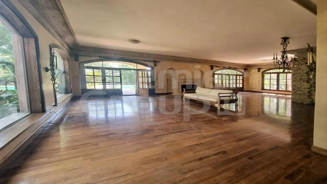 Luxury Apartment for Sale in Prime Location