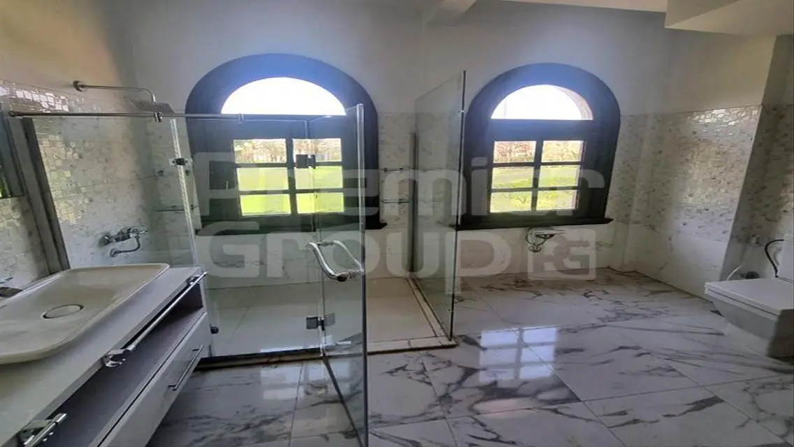 Luxury Apartment for Sale in Prime Location