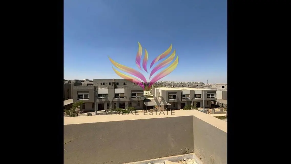 تاون هاوس كورنر  للايجار في كمبوند ايتابا