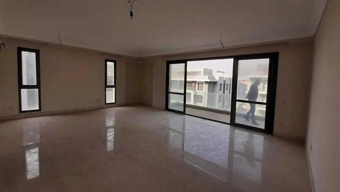 Ultra Super Lux Finished Apartment in Patio 7...