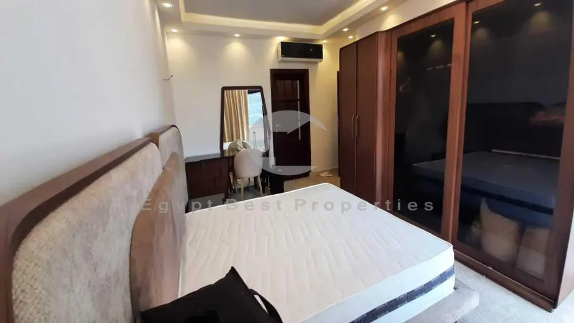 Apartment for sale ultra super lux in Waterwa 205m