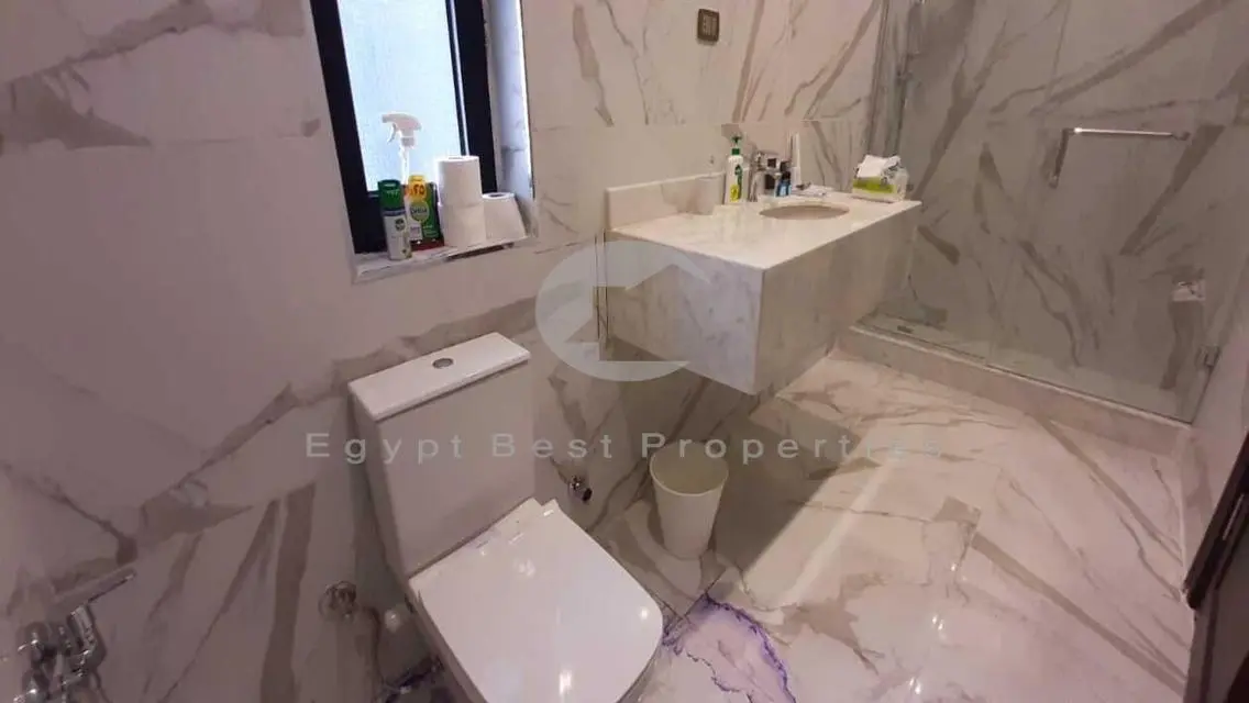 Apartment for sale ultra super lux in Waterwa 205m