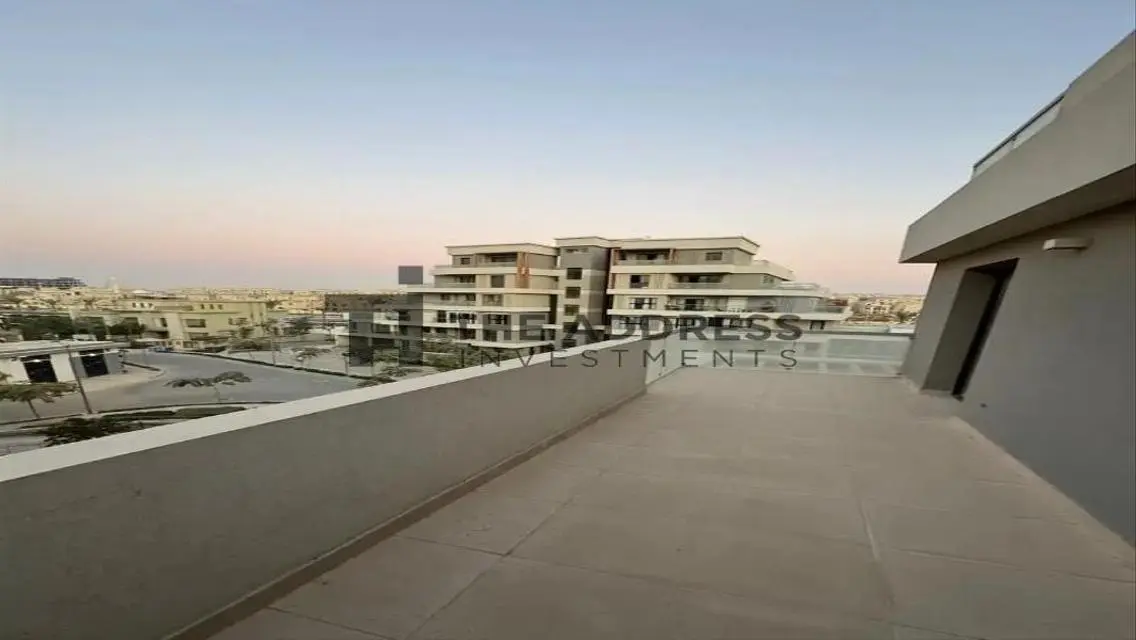 Apart 190m Overlooking Lakes &amp; Gardens at Villette
