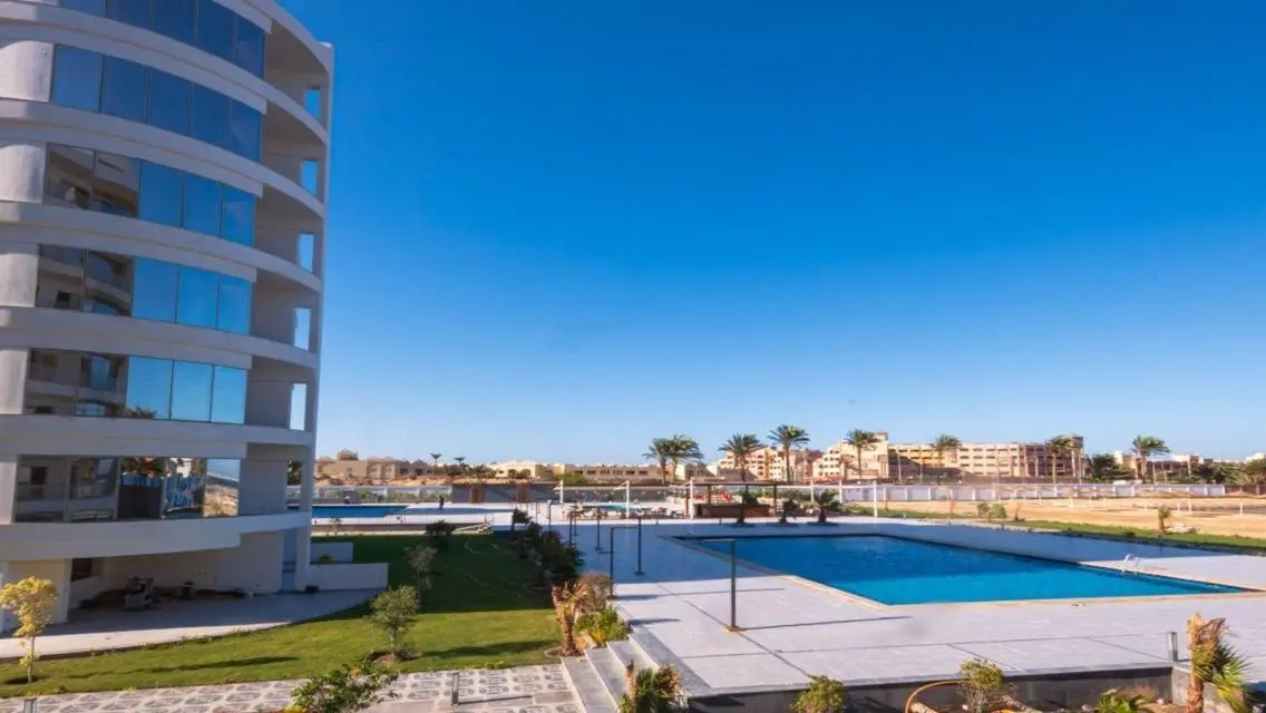 Apt 77 m2 immediate delivery with Private Beach