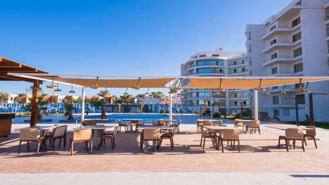 Apt 77 m2 immediate delivery with Private Beach