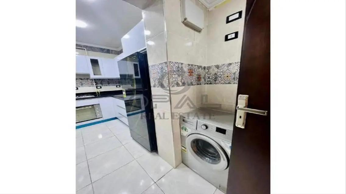 Apartment (furnished or unfurnished) in 6 West Bev