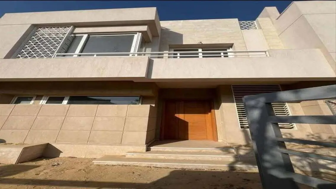 Villa 475m for ready to move with landscape view