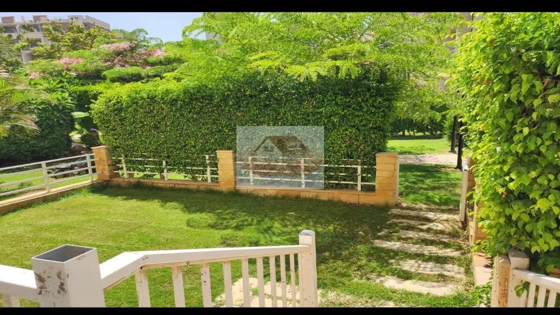 استديو بحديقه فى مدينتى للبيع كاش