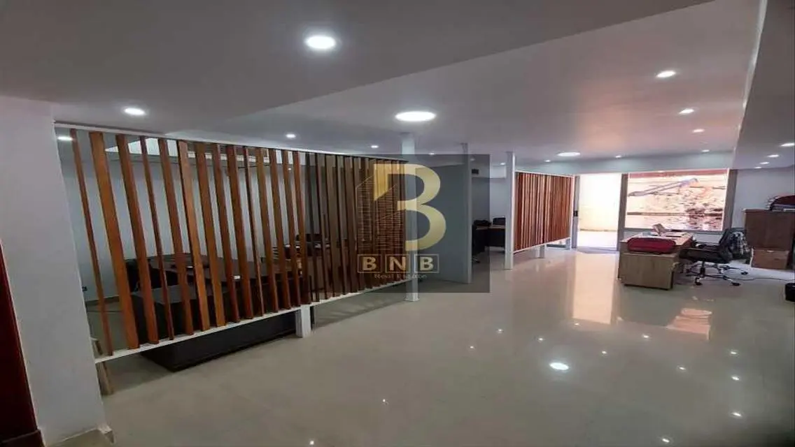 دوبلكس إدارى مجهز ومتشطب بالكامل بالشويفات