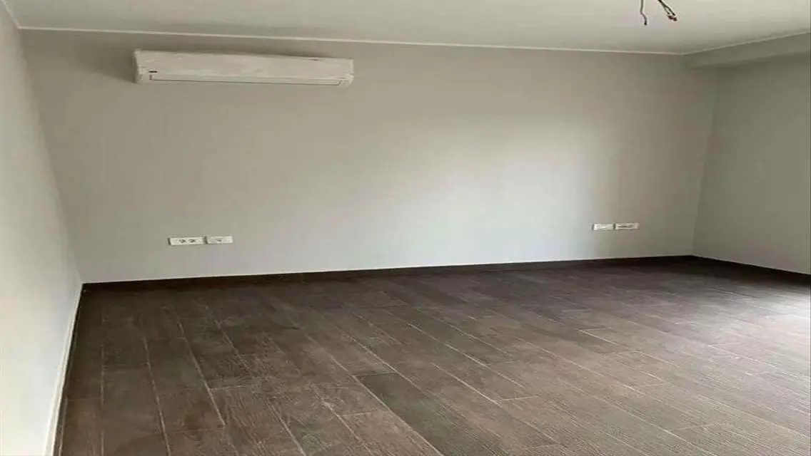 شقة استلام فورى فى 6 ويست من سوديك فى بيفرلى هيلز