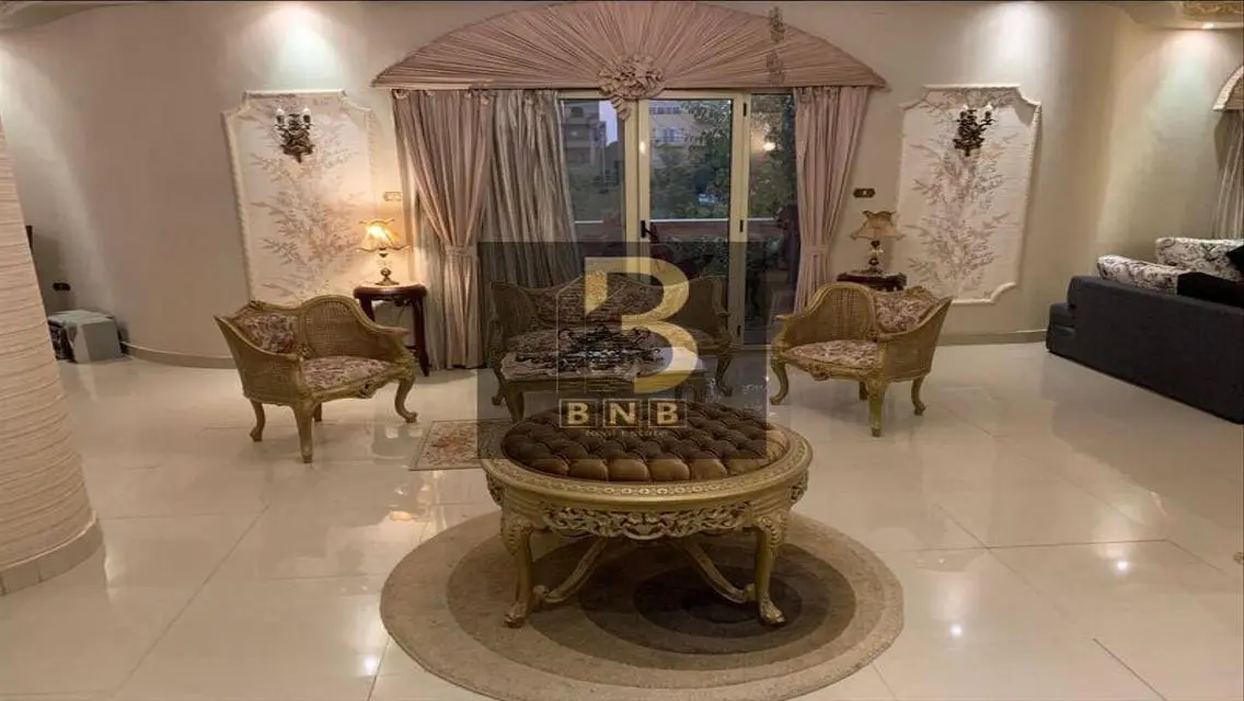Apartment Furnished south Academy (View Garden)