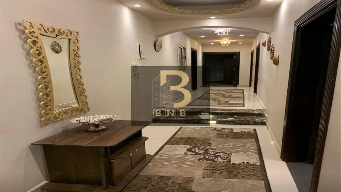Apartment Furnished south Academy (View Garden)