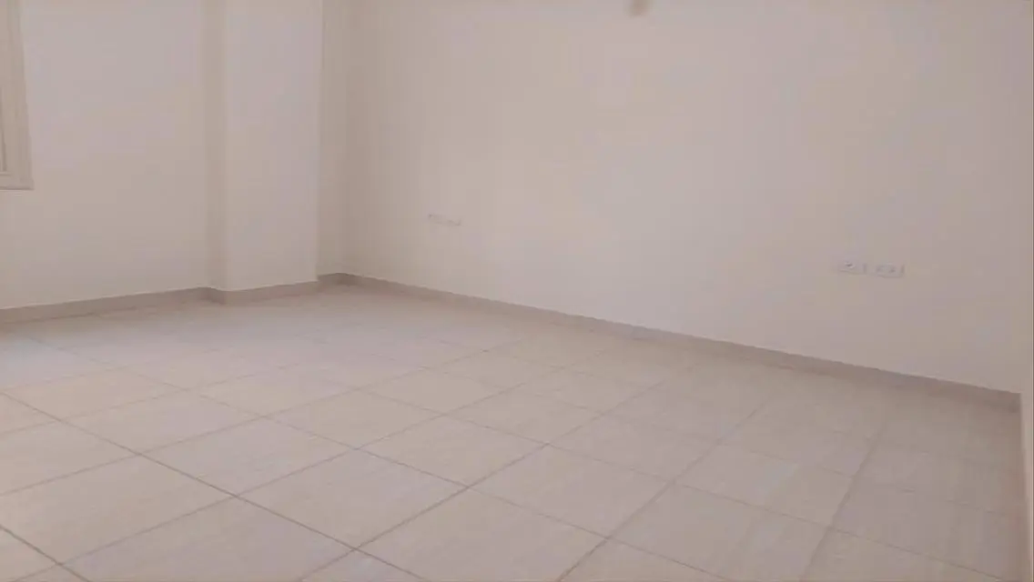 دوبلكس بحديقة خاصة و وحدات المطبخ غرب ارابيلا