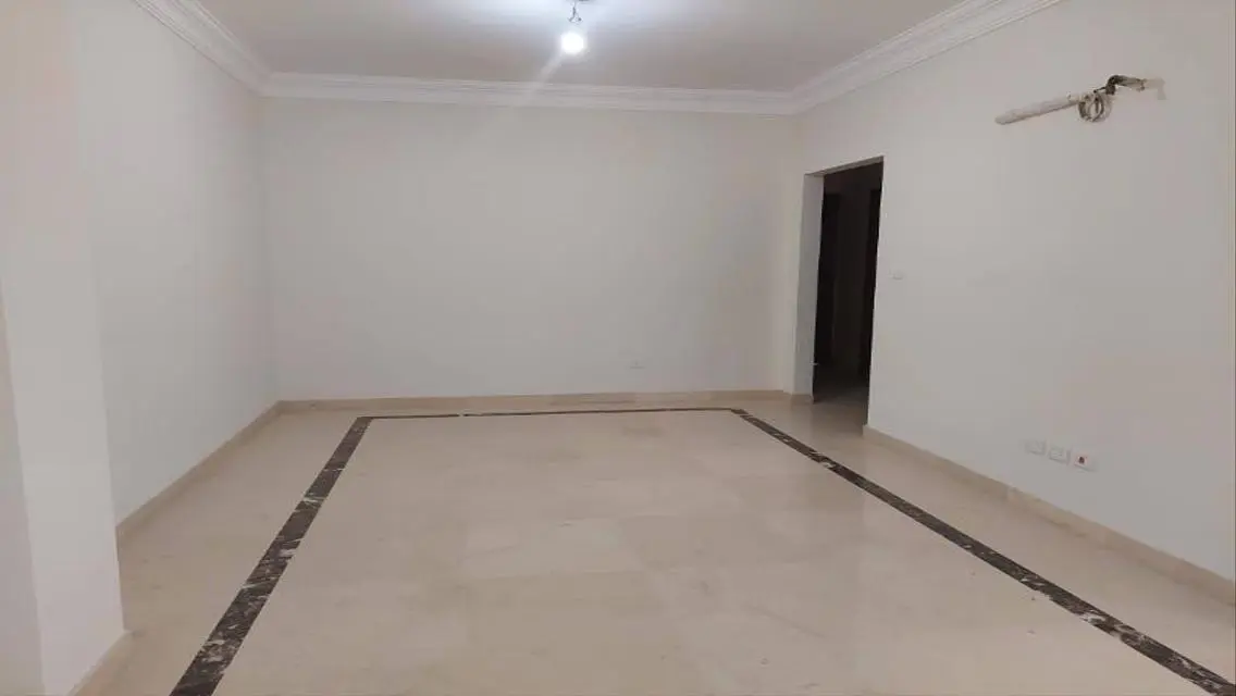 شقة ايجار  غرب ارابيلا 2نوم 2حمام تشطيب سوبر لوكس
