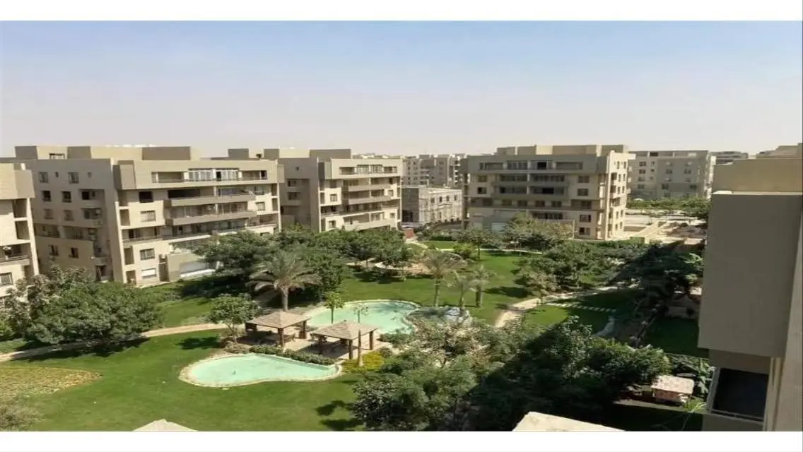 Luxury Apartment in The Square Sabbour