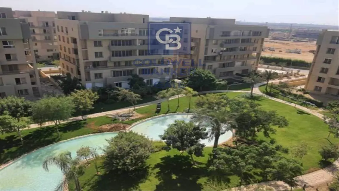 Biggest ground apartment for sale in the square