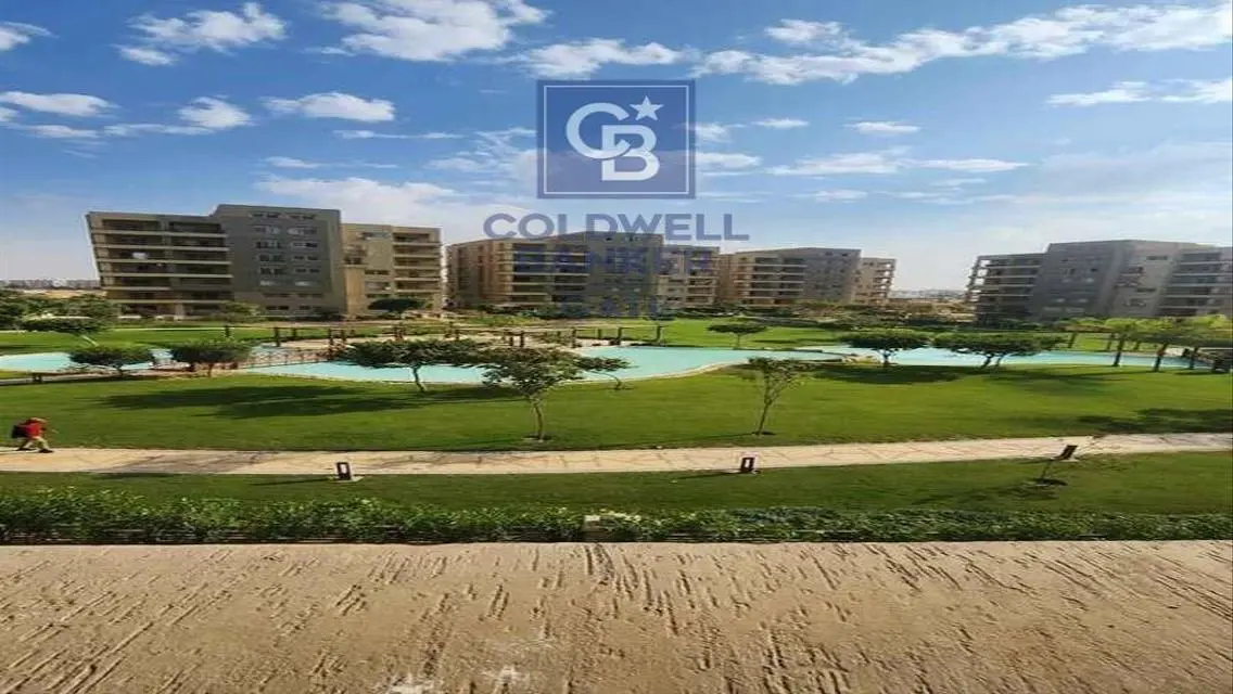 Biggest ground apartment for sale in the square