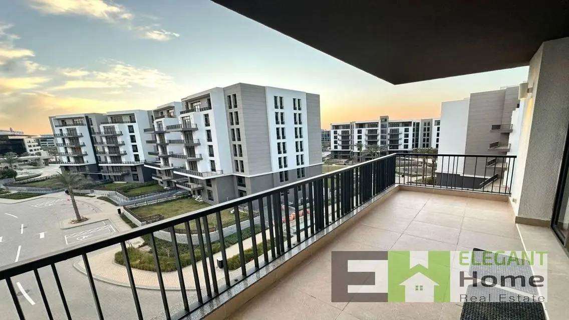 Modern Apartment with Amazing Features Near a Major Landmark