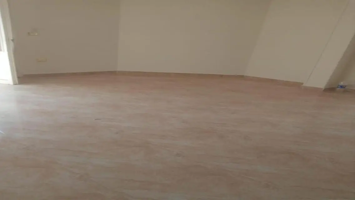 شقة فاخرة بموقع متميز