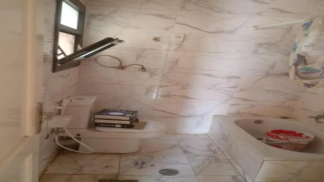 شقة فاخرة بموقع متميز