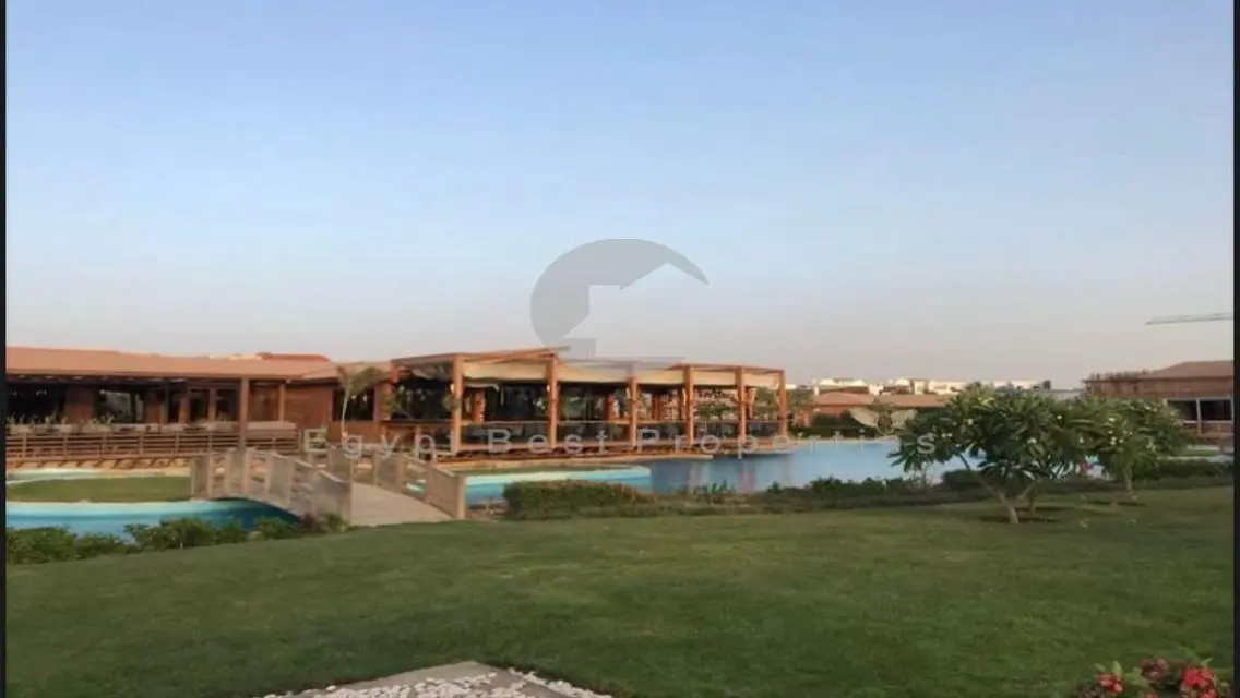 سعر لقطة لدوبلكس في هايد بارك ريسيل
