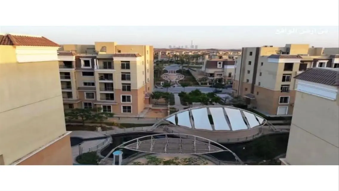 شقه للبيع بروف(بنتهاوس)بكمبوند سراي امام مدينتي
