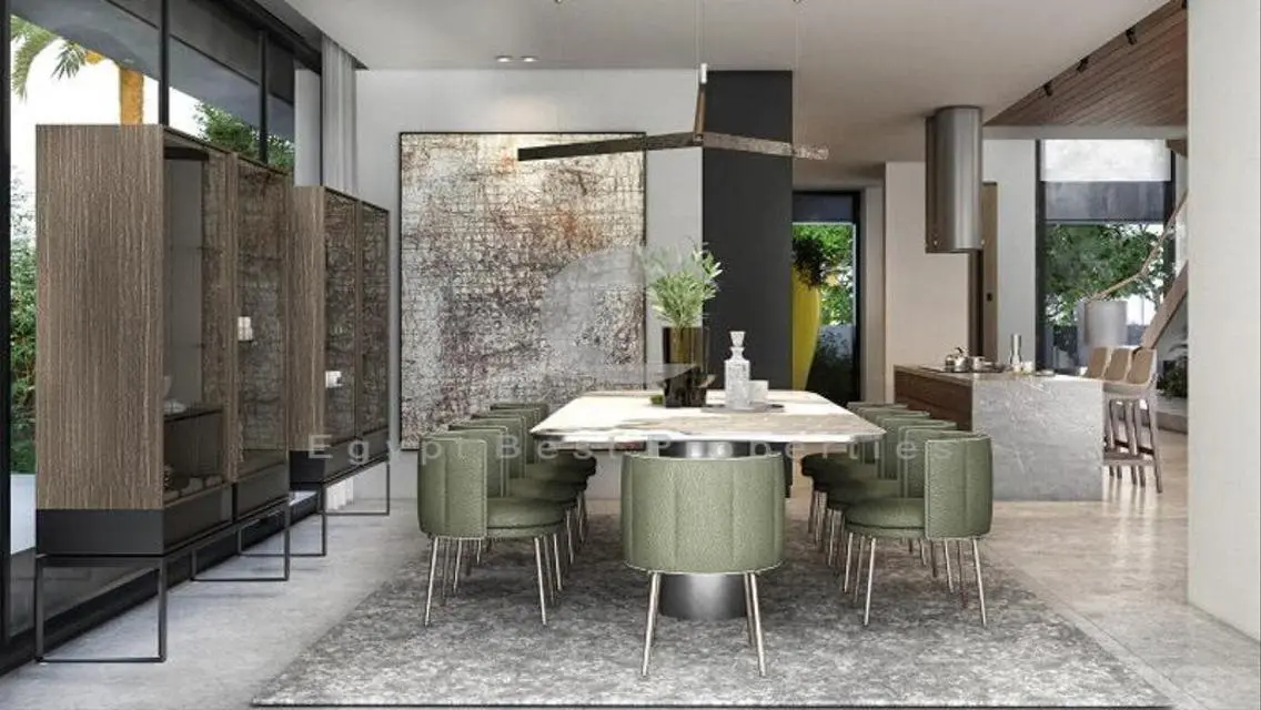 Grande Villa for Resale: Luxury Living in Stei8ht