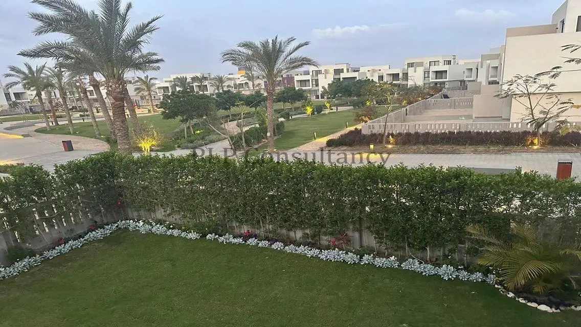 فيلا للبيع في كمبوند البروج الشروق أقل سعر ف السوق