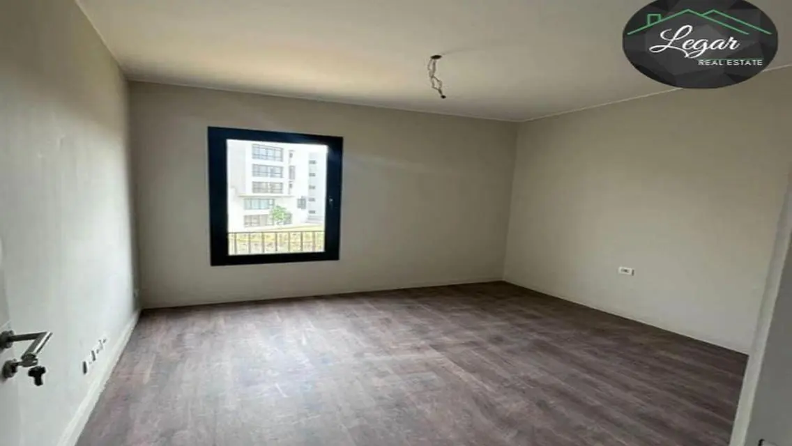 For sale in O West, an apartment of 170 m,