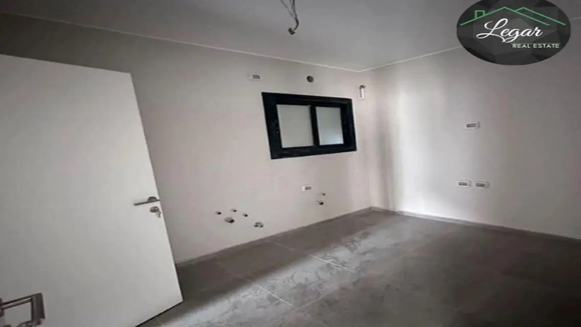 For sale in O West, an apartment of 170 m,