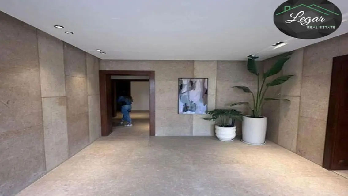 For sale in O West, an apartment of 170 m,